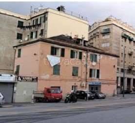 appartamento in vendita a Genova in zona Sampierdarena