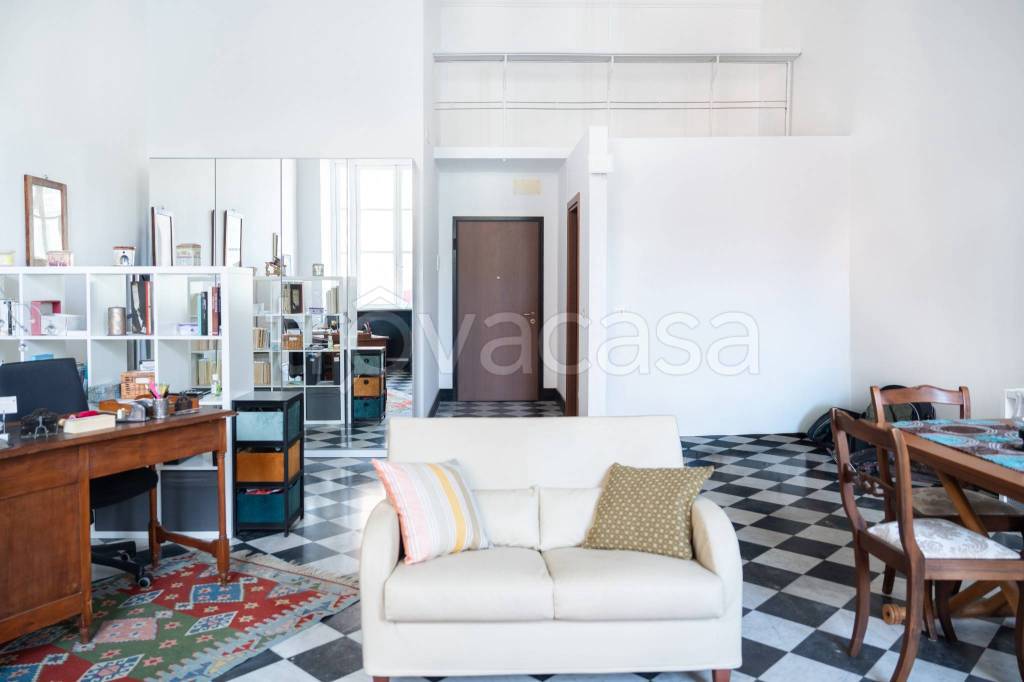 ufficio in vendita a Genova in zona Centro Storico