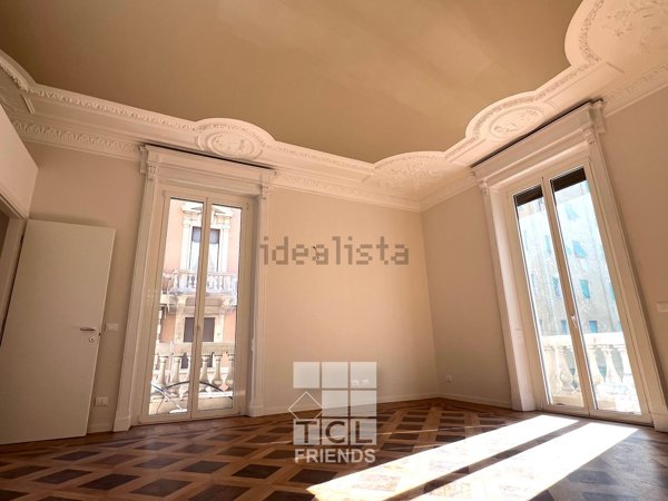 appartamento in vendita a Genova in zona Castelletto