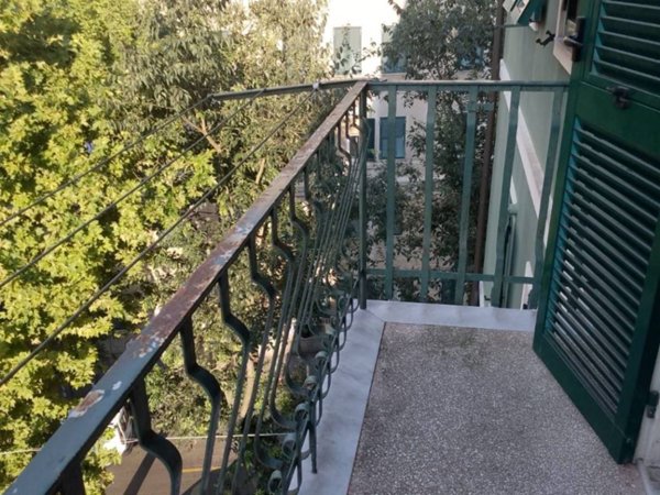 appartamento in vendita a Genova in zona Bolzaneto