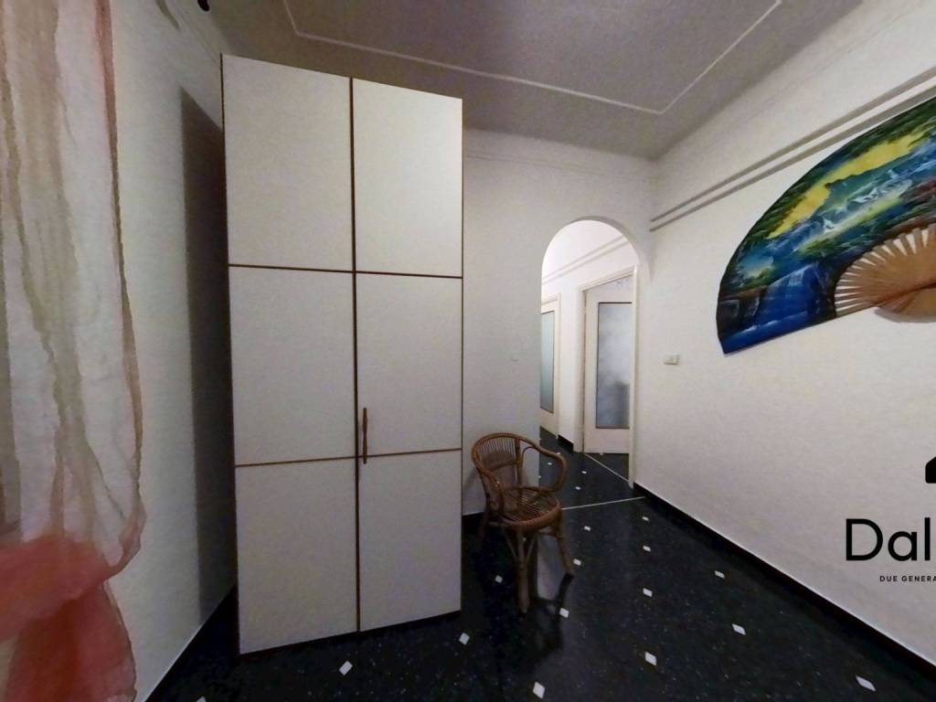 appartamento in vendita a Genova in zona Sestri Ponente