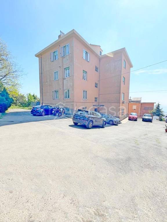 appartamento in vendita a Genova in zona Castelletto