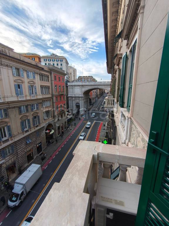 negozio in vendita a Genova in zona San Vincenzo