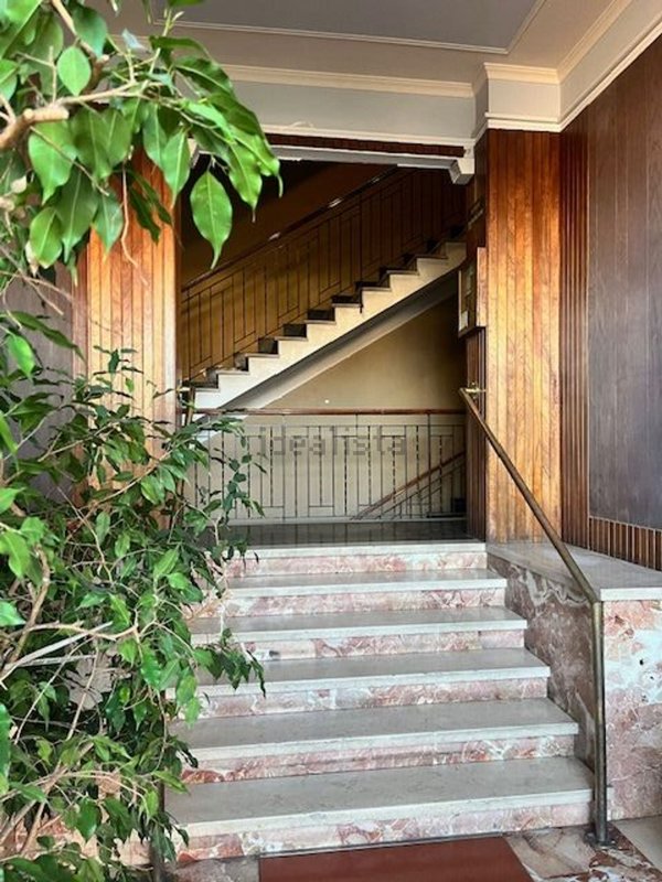 appartamento in vendita a Genova in zona Sestri Ponente