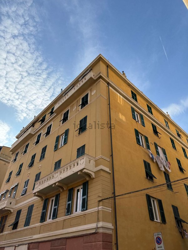 appartamento in vendita a Genova in zona Cornigliano