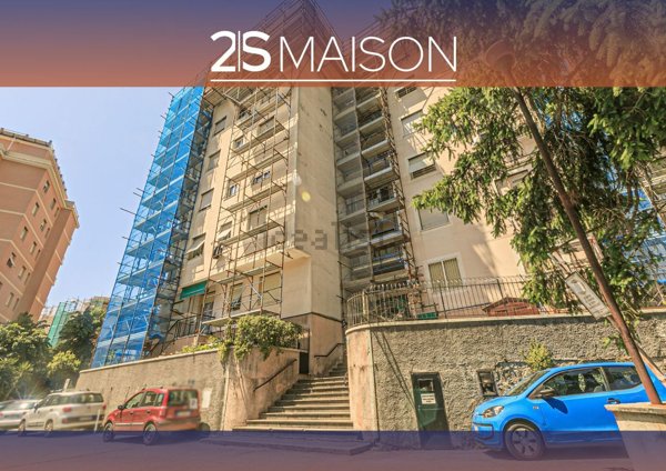 appartamento in vendita a Genova in zona Rivarolo