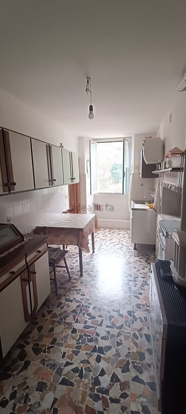 appartamento in vendita a Genova in zona Voltri