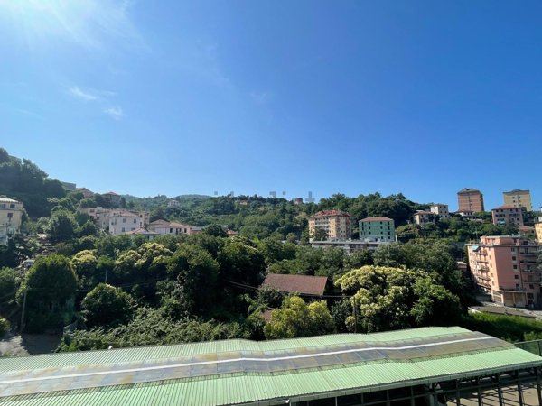appartamento in vendita a Genova in zona Bolzaneto