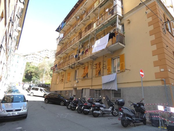 appartamento in vendita a Genova in zona DiNegro