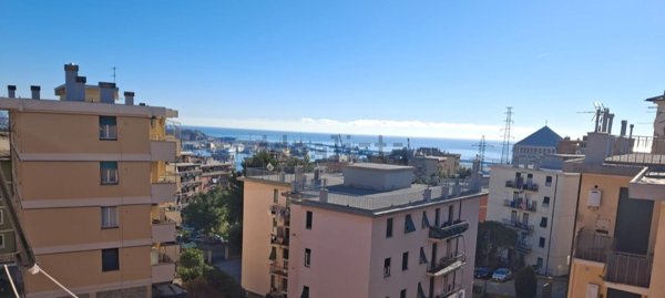 appartamento in vendita a Genova in zona DiNegro
