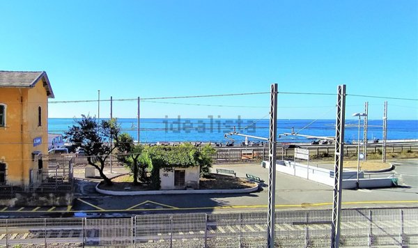 appartamento in vendita a Genova in zona Crevari