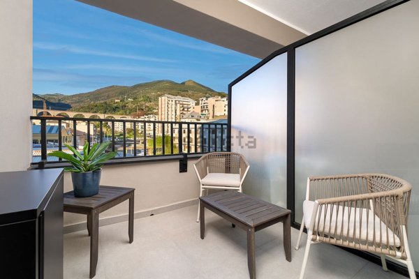 appartamento in vendita a Genova in zona Sestri Ponente