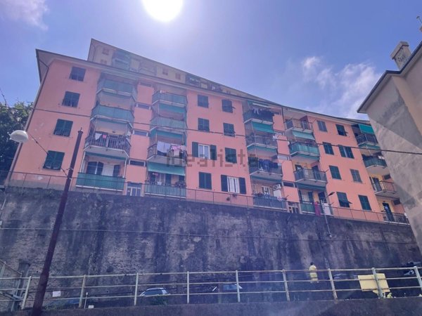 appartamento in vendita a Genova in zona Quezzi
