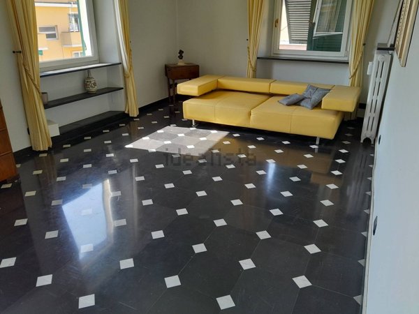 appartamento in vendita a Genova in zona Albaro