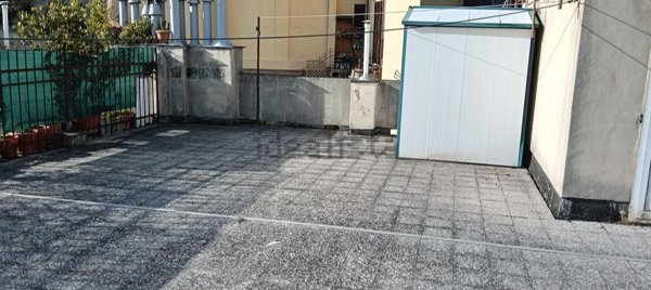 appartamento in vendita a Genova in zona Staglieno