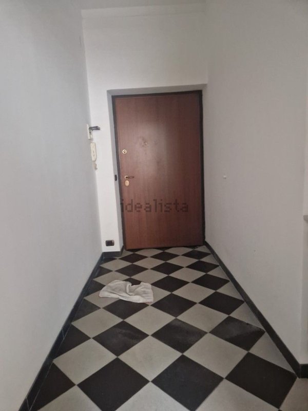 appartamento in vendita a Genova in zona Sampierdarena