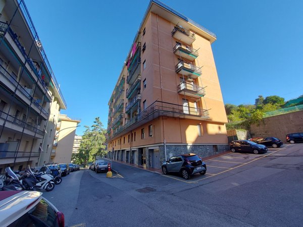 appartamento in vendita a Genova in zona Borzoli