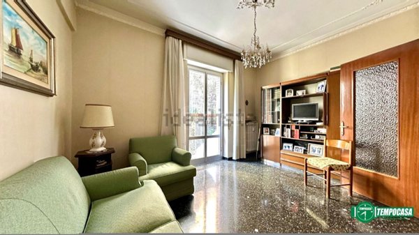 appartamento in vendita a Genova in zona Sestri Ponente