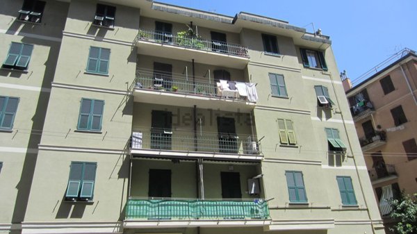 appartamento in vendita a Genova in zona Bolzaneto