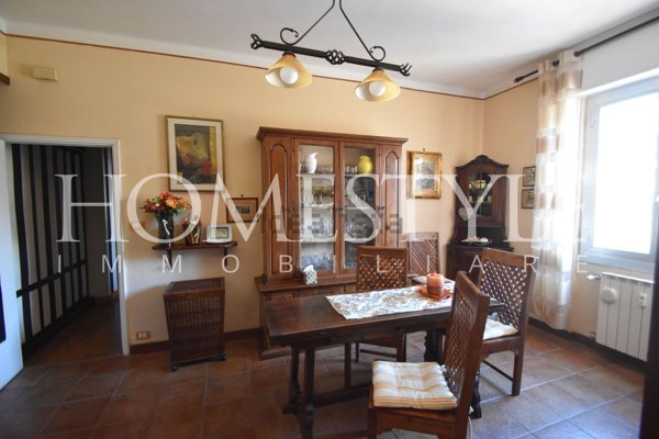 appartamento in vendita a Genova in zona Apparizione