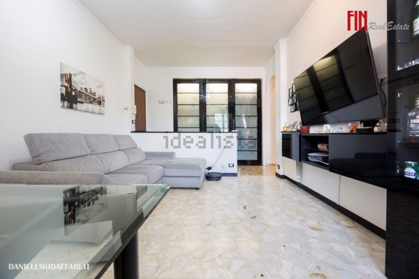 appartamento in vendita a Genova in zona Struppa