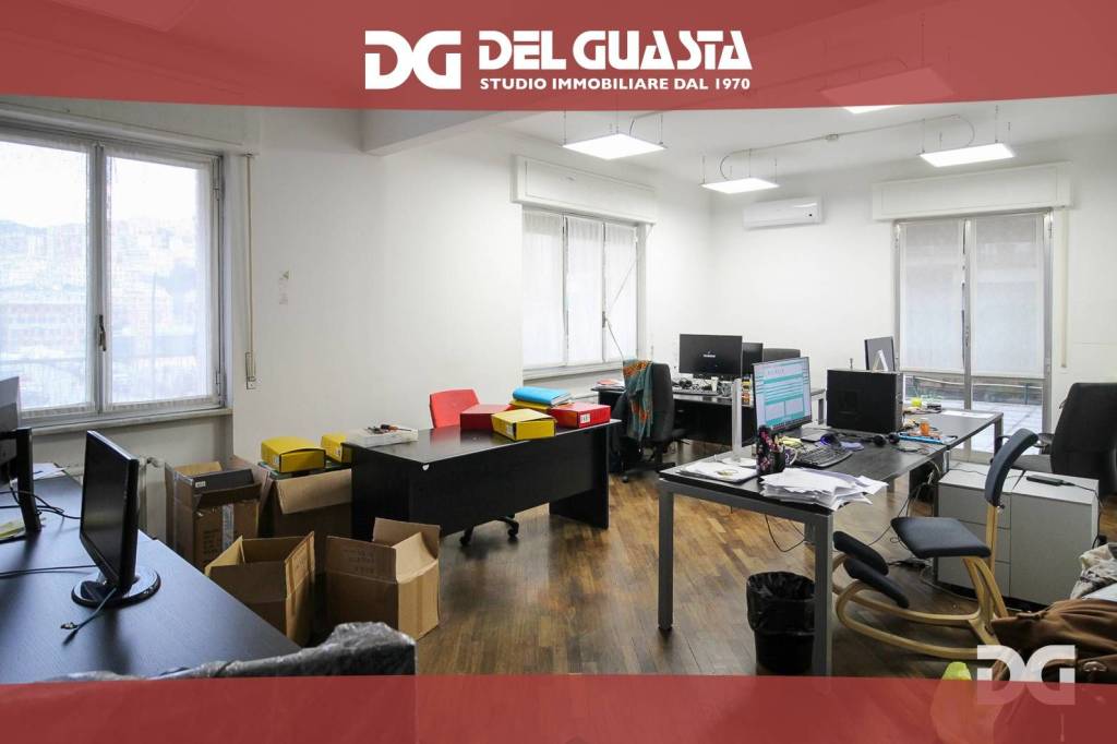 ufficio in vendita a Genova in zona Albaro