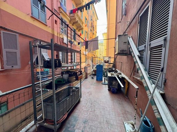 appartamento in vendita a Genova in zona Cornigliano