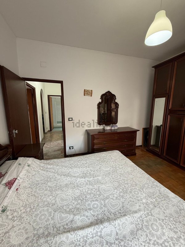 appartamento in vendita a Genova in zona Staglieno