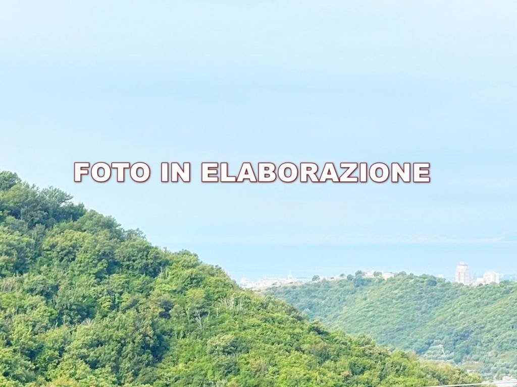 casa indipendente in vendita a Genova in zona Apparizione