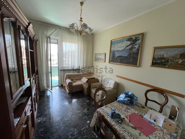 appartamento in vendita a Genova in zona Staglieno