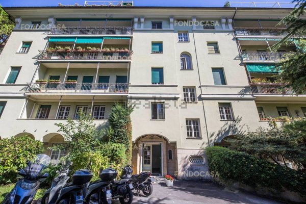 appartamento in vendita a Genova in zona Albaro