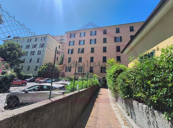 appartamento in vendita a Genova in zona DiNegro