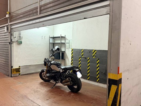 casa indipendente in vendita a Genova in zona Sampierdarena