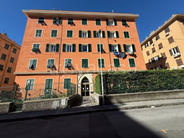 appartamento in vendita a Genova in zona Sturla