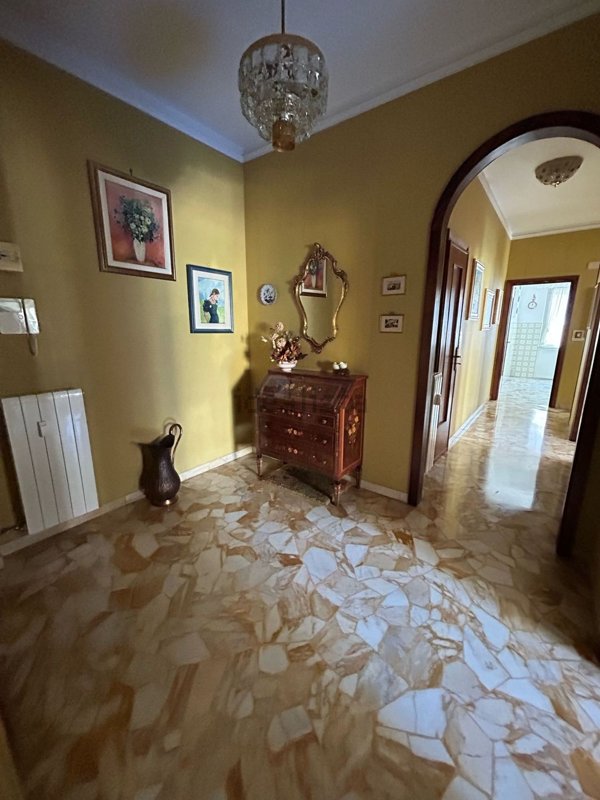 appartamento in vendita a Genova in zona Palmaro / Pra'