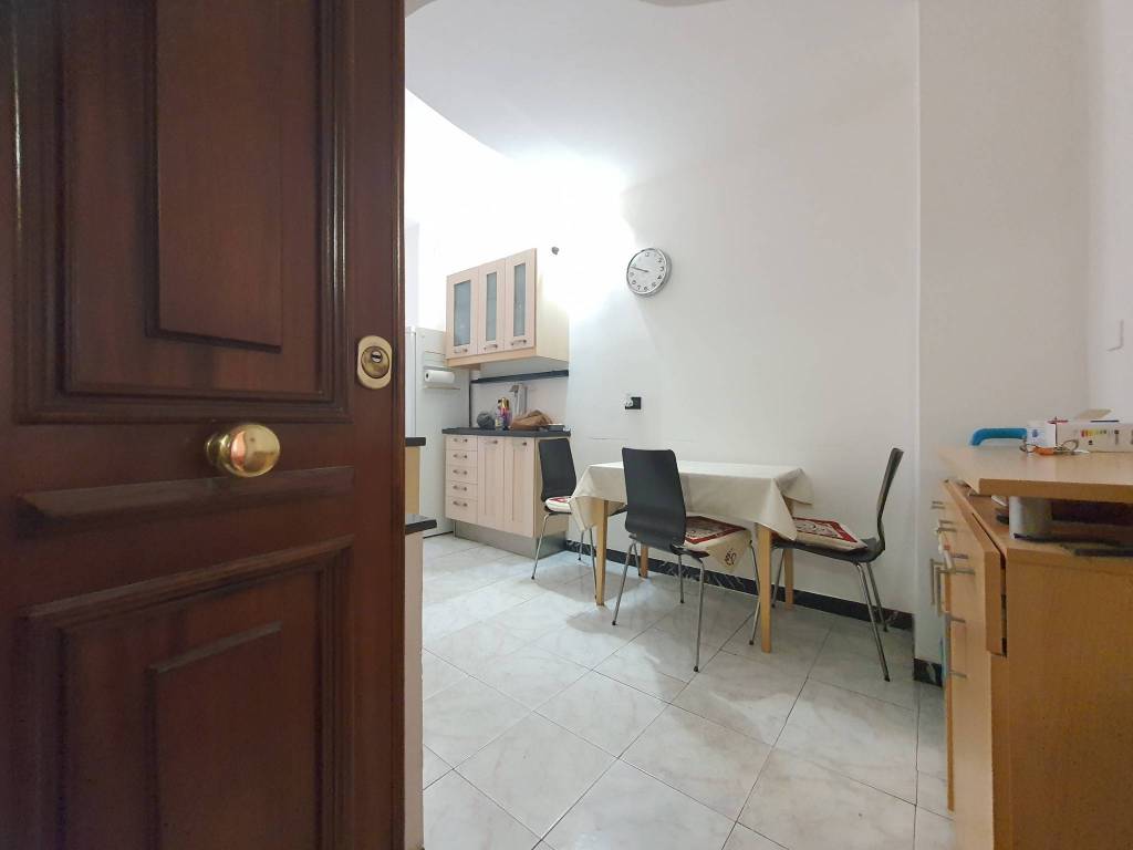 appartamento in vendita a Genova in zona Sampierdarena