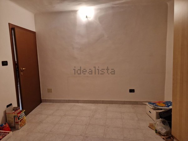 appartamento in vendita a Genova in zona Rivarolo