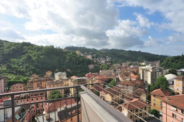 appartamento in vendita a Genova in zona Pontedecimo