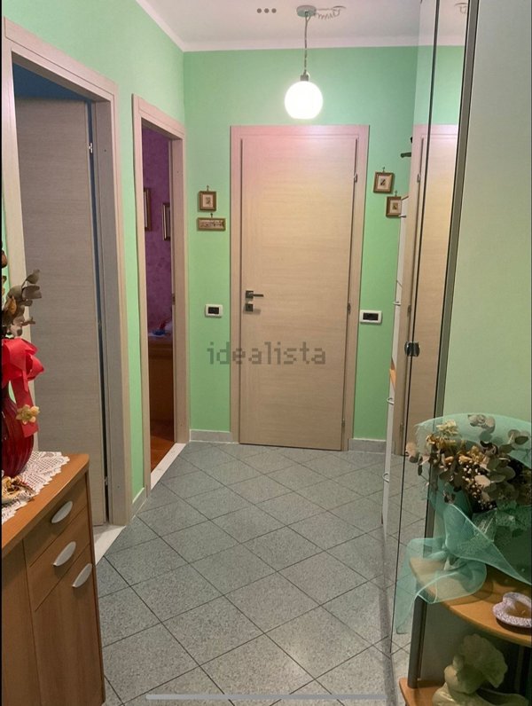 appartamento in vendita a Genova in zona Bolzaneto