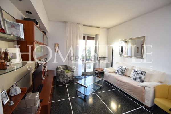 appartamento in vendita a Genova in zona Sturla