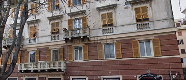 appartamento in vendita a Genova in zona Foce