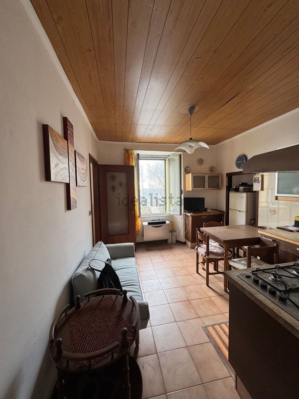 appartamento in vendita a Genova in zona Voltri