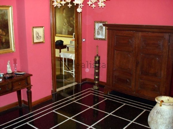 appartamento in vendita a Genova in zona Foce