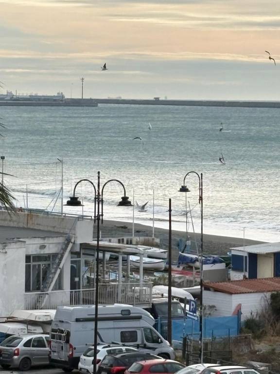 appartamento in vendita a Genova in zona Voltri