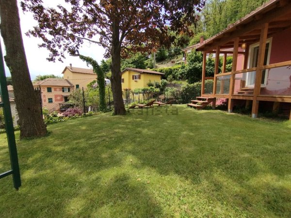 casa indipendente in vendita a Genova in zona San Quirico