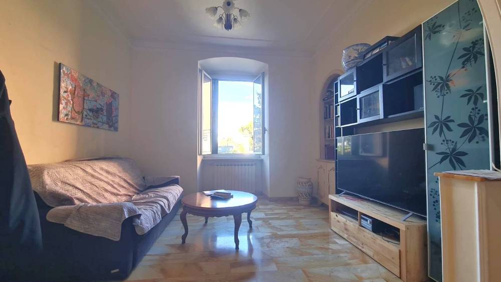 appartamento in vendita a Genova in zona Sampierdarena