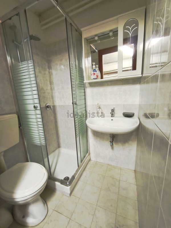 locale di sgombero in vendita a Genova