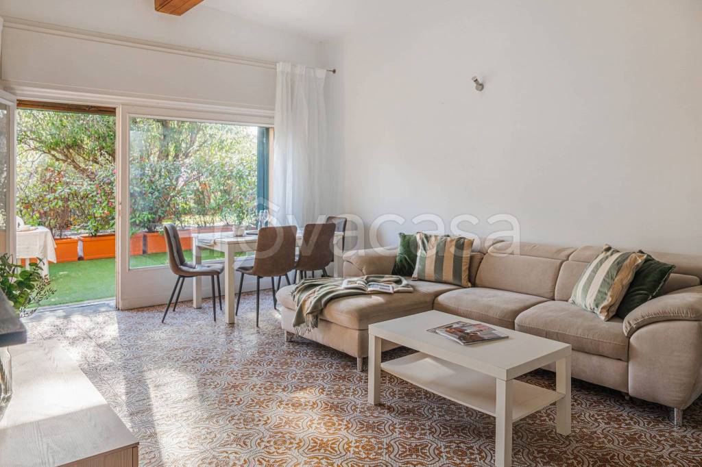 casa indipendente in vendita a Genova in zona Albaro
