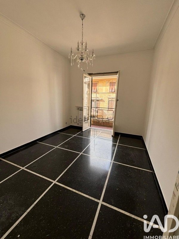 appartamento in vendita a Genova in zona Marassi