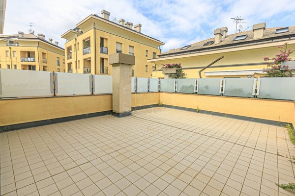 appartamento in vendita a Genova in zona Sestri Ponente